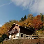 Primevere 6 Personnes Avec Sauna Tonneau 샬레 *