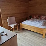 Primevere 6 Personnes Avec Sauna Tonneau 샬레 르메니