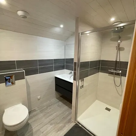 Primevere 6 Personnes Avec Sauna Tonneau Le Menil