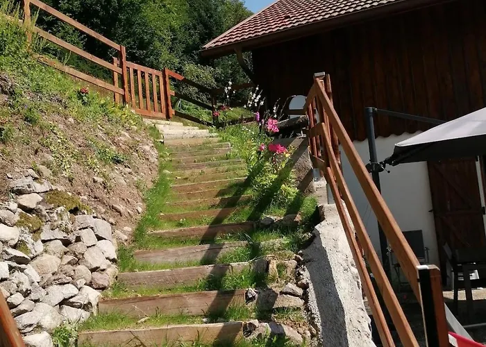 Chalet Primevere 6 Personnes Avec Sauna Tonneau *